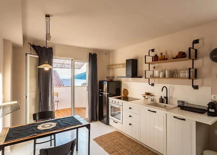 Palm Tree Appartement Komiža