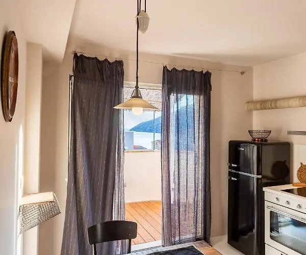 Appartement Palm Tree Komiža