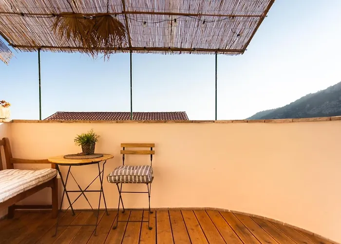 Lägenhet Palm Tree Komiža